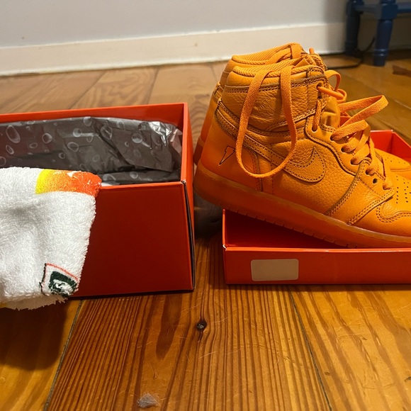 Retro Jordan 1 G8RD Orange Peel - Picture 3 of 5